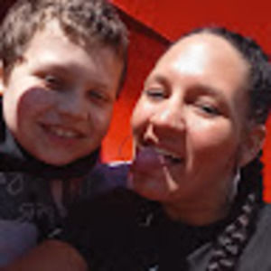 Meet your Posher, Carly